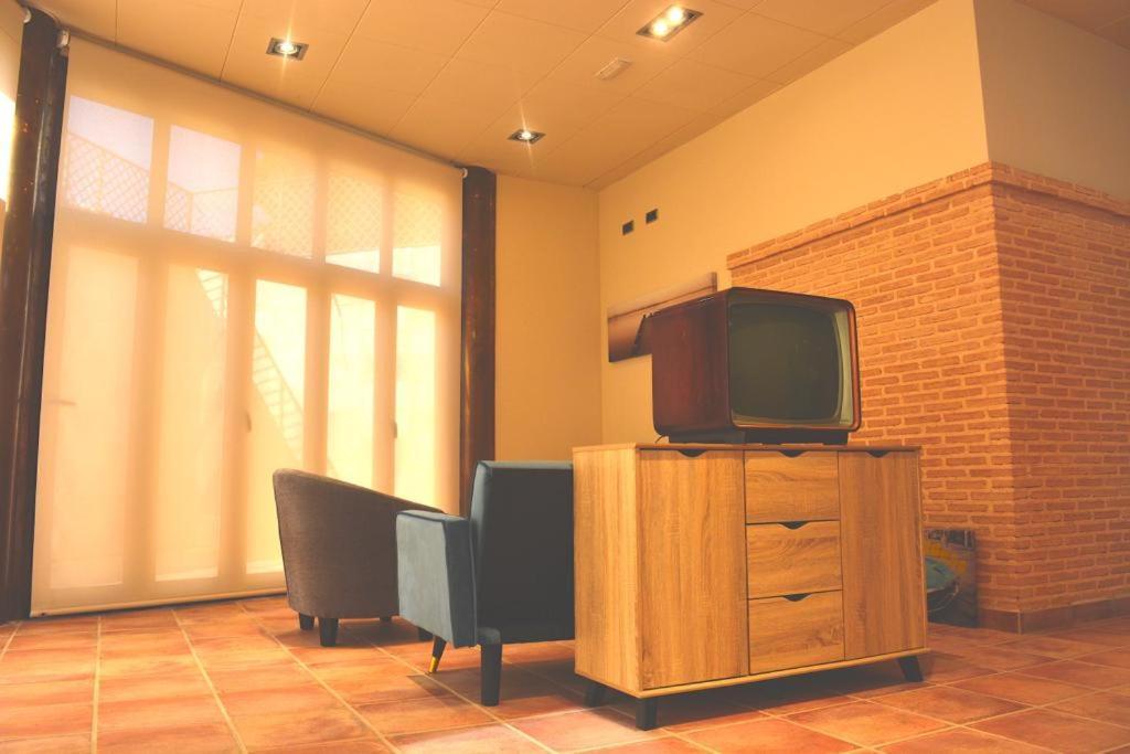 Hotel-Asador Montes Oretanos Pulgar ภายนอก รูปภาพ
