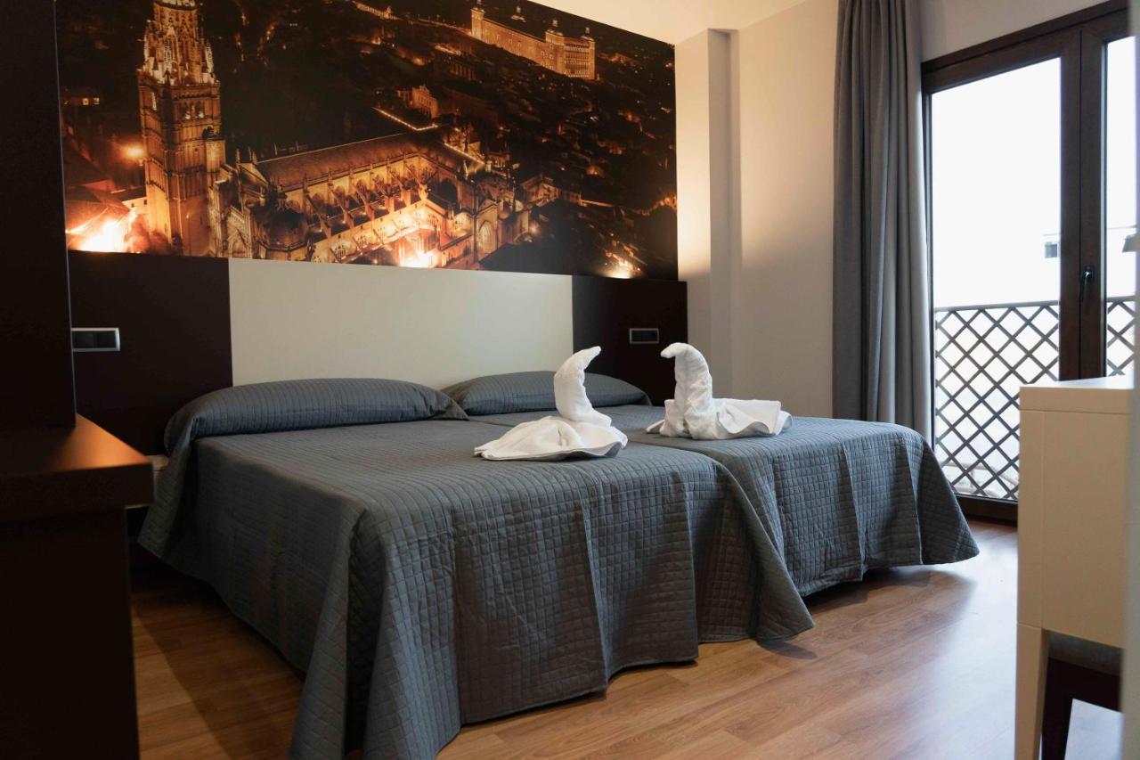Hotel-Asador Montes Oretanos Pulgar ภายนอก รูปภาพ