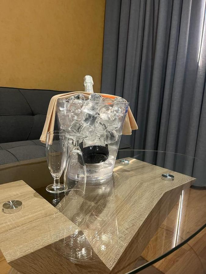 Hotel-Asador Montes Oretanos Pulgar ภายนอก รูปภาพ