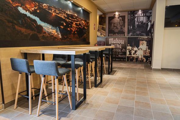 Hotel-Asador Montes Oretanos Pulgar ภายนอก รูปภาพ